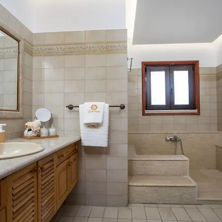 Emarmene With Private Pool Near Rhodes Town & Airport Koskinou (Rhodes)