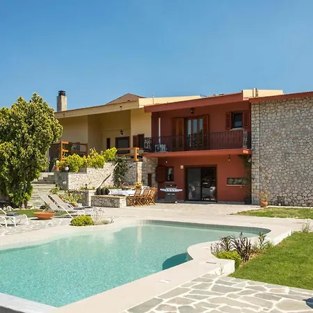 Holiday home Emarmene With Private Pool Near Rhodes Town & Airport *