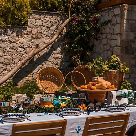 Emarmene With Private Pool Near Rhodes Town & Airport * Koskinou (Rhodes)